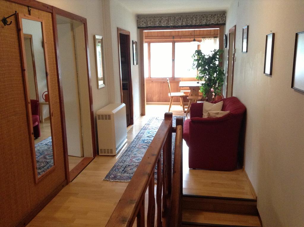 Appartements direkt am See Grundlsee Zimmer foto